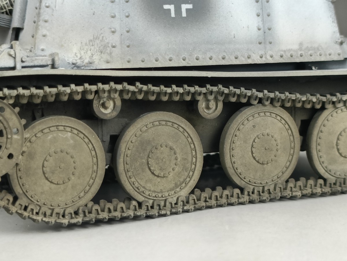 1/35 Built WWII German Grille Ausf.H 15cm sIG 33 auf Pz 38(t) SP
