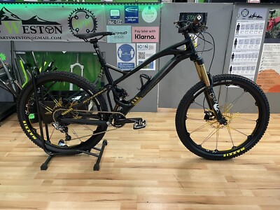 MONDRAKER FOXY XR CARBON TRAIL MTB 19” LARGE