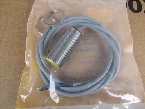 1x BI15-M30-AN6X Turck Inductive Barrel-Style Proximity Sensor 15 mm Detection
