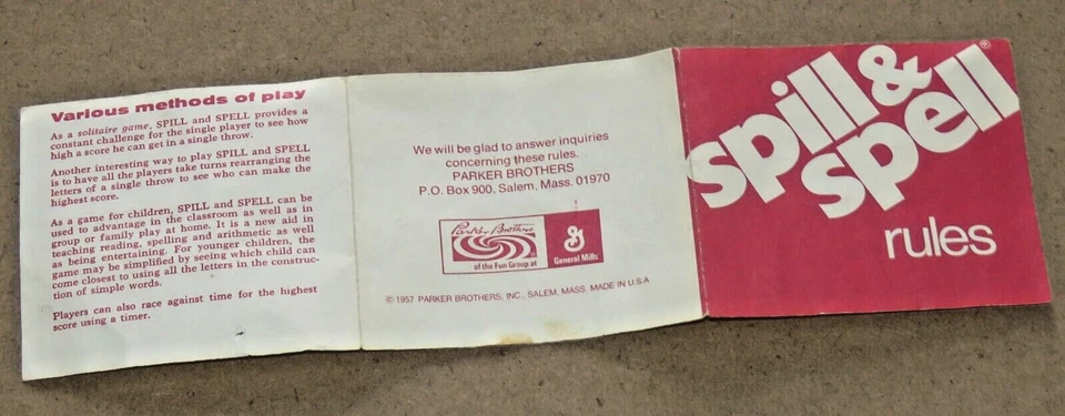 Vintage 1972 Parker Brothers SPILL & SPELL 15 Letter Cube Crossword Game no box - Image 3 of 4