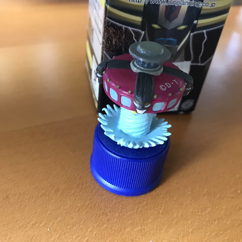BOUCHON BOTTLE CAP GOLDORAK GRENDIZER GOLGOTH EN BOÎTE - Photo 2/4
