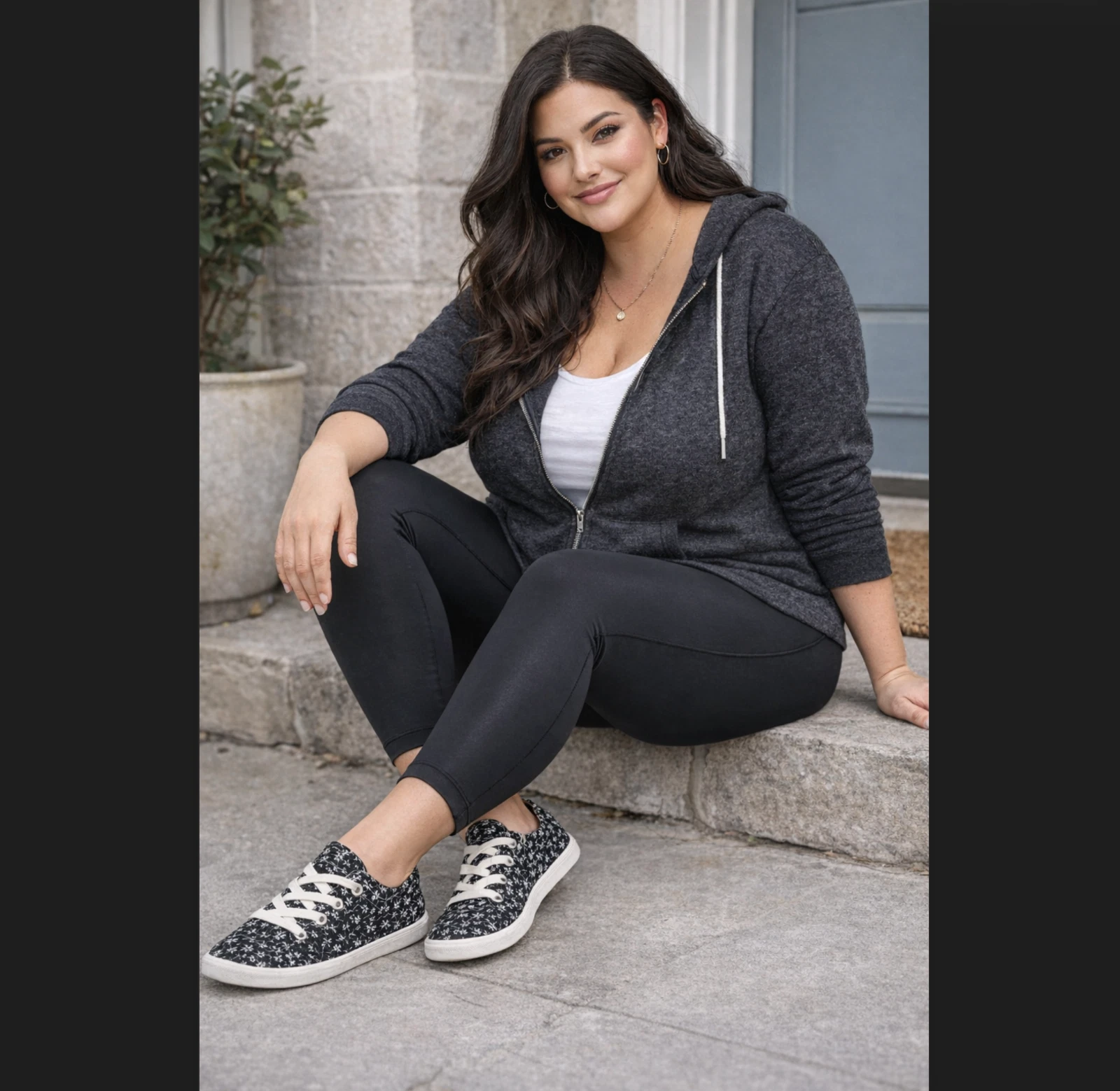 Torrid Riley Sneaker 8WW Wide Width Black White Floral Lace Up Comfort Cushioned