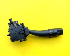 2007-2010 HYUNDAI ENTOURAGE HEADLIGHT TURN SIGNAL CONTROL SWITCH OEM 93410-4D000