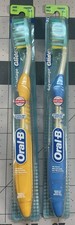2007 Oral-B Advantage Glide 2 Toothbrushes Soft Compact Whitening Whitens Teeth