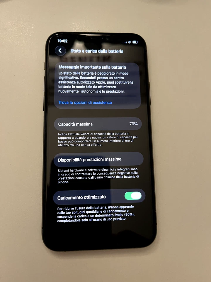 Apple iPhone 11 Pro - 64GB - Grigio siderale (Senza operatore) A2215 - Immagine 2 di 4