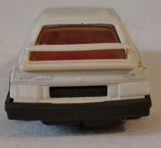 LESNEY MATCHBOX-Modellino FORD SIERRA XR4i-Anno 1983-7,5 Cm-1:58-1 Versione - Immagine 4 di 4