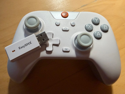 EasySMX X05 weiß Wireless PC Controller Hall Trigger Joysticks Bluetooth - Funk