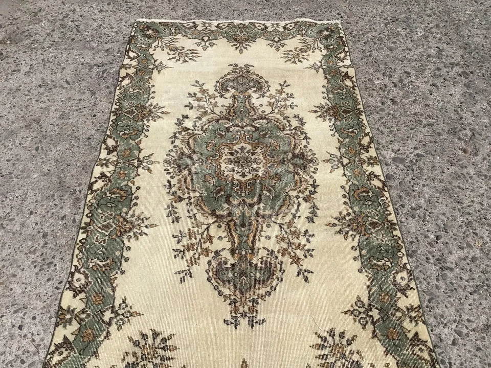 4x7 Handmade Area Rug - RUGS for bedroom - Image 2 of 4