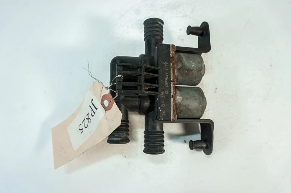 04-10 BMW E60 E63 E65 X5 X6 OEM HVAC Heater Water Control Valve 6411-6906652-02 - Image 4 of 4