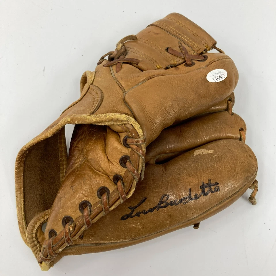 Guante de béisbol modelo juego firmado por Lew Burdette años 50 certificado de autenticidad JSA Foto 2 de 4