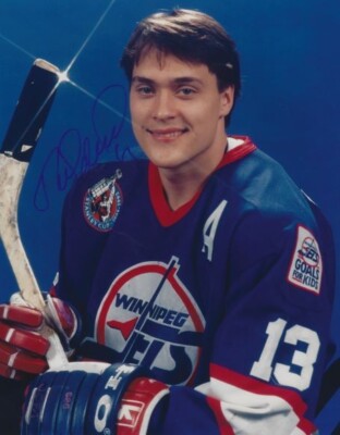 Signed 8x10 TEEMU SELANNE Winnipeg Jets Photo COA