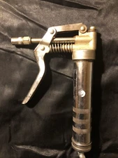 Powerbuilt Grease Gun 10 1/4" closed by 6 1/4" from Nozzll to end 1 3/8" tube Di