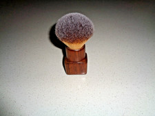 SHAVING BRUSH WIITH SOFT PLISSON 30MM BRUSH KNOT SOLID WALNUT HANDLE