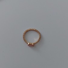 Roségold Eternity-Ring mit rosa Baguette-Ste...
