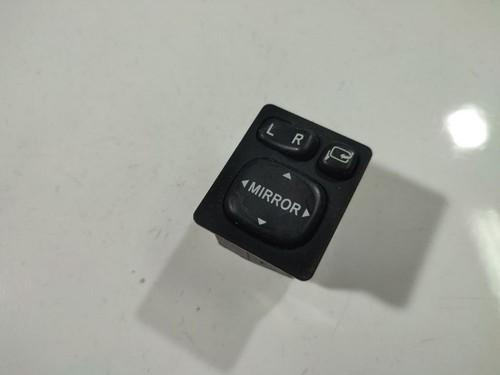 Toyota Avensis Verso 2004 Wing mirror control switch (Exterior Mir #2690879-99