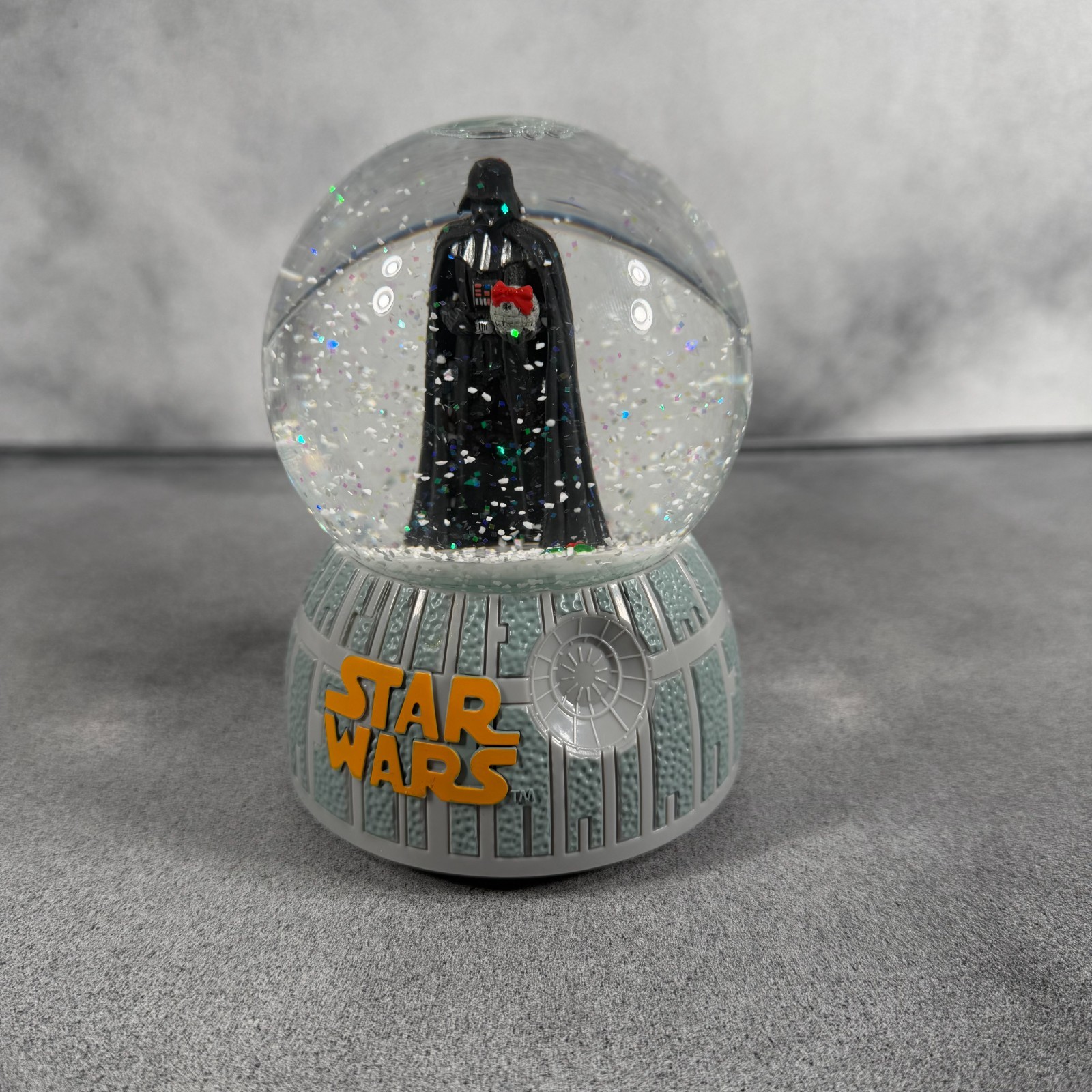 Kurt Adler Star Wars Darth Vader Snow Globe Christmas Glitter Water Globe