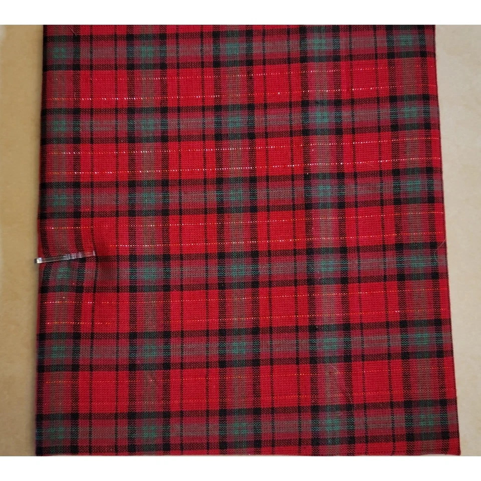 Cotton Fabric Red Green Plaid with Metallic Thread 25"x45" Quilting Sewing - Image 4 of 4