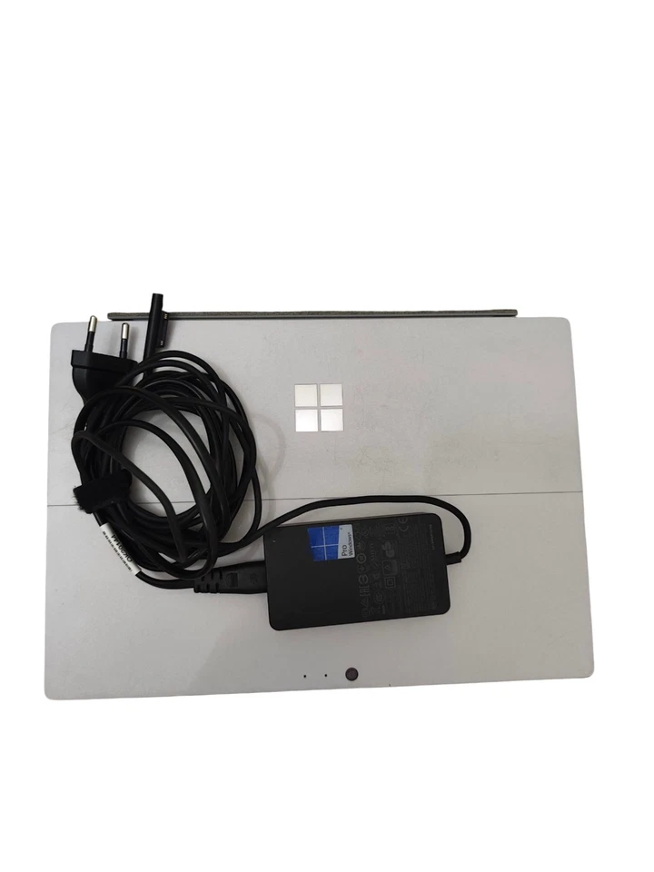Microsoft Surface Pro 5 Mod 1796 Core i5 8/256 GB SSD 4G Tastiera +Alimentatore - Immagine 2 di 4