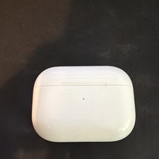 Genuine Apple Airpods Pro 1st Generation Charging Case ONLY A2190 Lightning