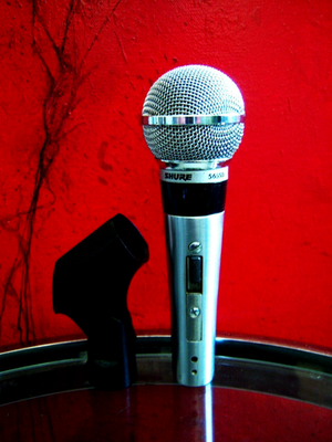 Vintage 1980's Shure Brothers 565SD Dynamic cardioid microphone w