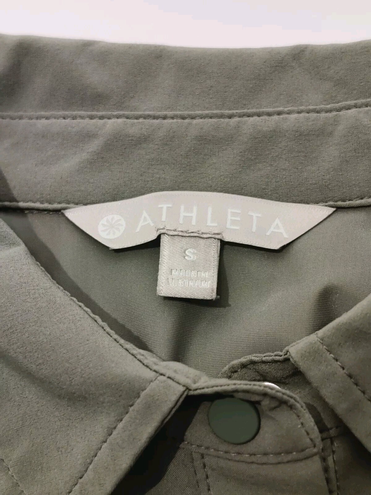 Athleta Snap Button Down Small Shirt Jacket- laur… - image 7