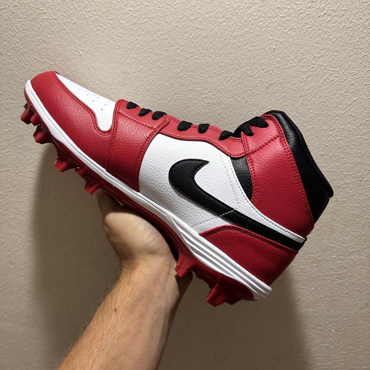 ‼️大幅値下げ‼️Jordan アメフト　スパイク　シカゴ　サイズ26.5 値段交渉あり‼️ Jordan アメフト スパイク シカゴ 26.5 大幅