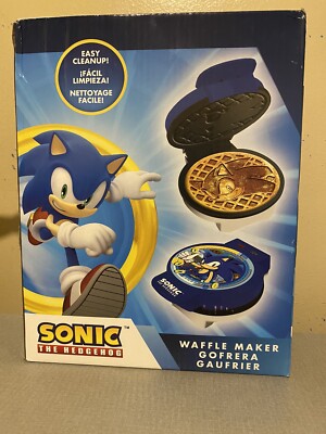 Sonic the Hedgehog Waffle Maker - Dave & Busters Exclusive - NEW IN BOX