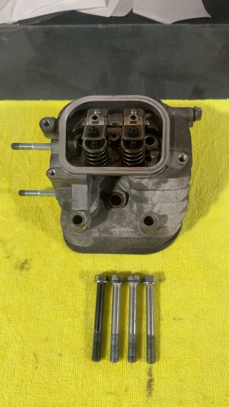 Predator 670 cc 22hp 61614 OEM RT Right Cylinder Head with Bolts 