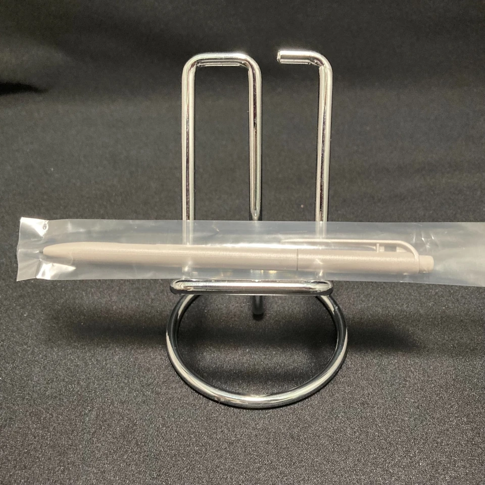 Fujitsu QUADERNO 13.3in Gen.3C Electronic Paper FMVDP43CA4 White Mint From Japan - Image 4 of 4