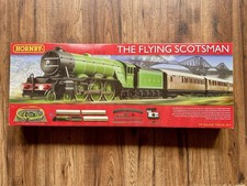 Boxed Hornby The Flying Scotsman Starter Oval Track And Track Pack A Set R1167