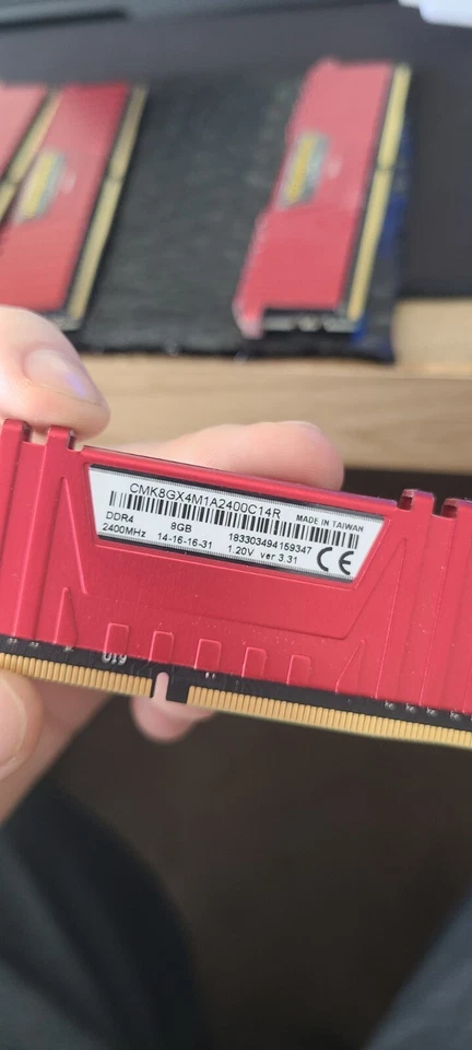 Corsair Vengeance LPX 32GB (4 x 8 GB) DDR4 2400 MHz - Image 4 of 4