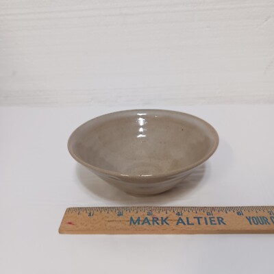 D K 5 1/2 Inch Pottery Bowl Small Tan Glazed