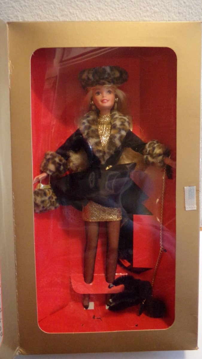 barbie charming charm collector doll 14009 1995 fashion blonde for