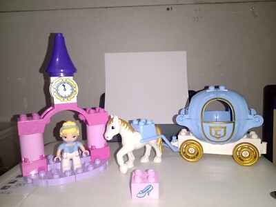 LEGO DUPLO DISNEY PRINCESS CINDERELLA'S CARRIAGE SET#6153 RETIRED(MISSING  SKIRT)