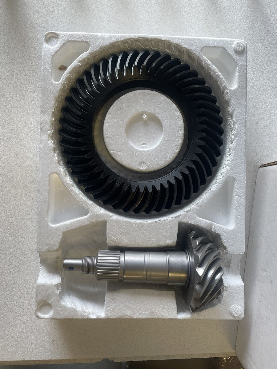 OEM Getrag H226 3.06 Ring And Pinion Gears New w/Shim Spacer