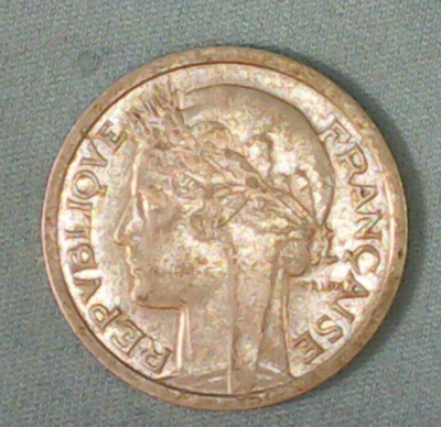 1945-B FRANCE 1 FRANC - AU+/- COND. WITH NICE LUSTER - FREE US