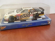 Winner's Circle Dale Jarrett UPS #88 1:24 NASCAR Race Car Diecast, NIP