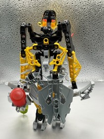 LEGO BIONICLE 8696 Makuta Bitil 2008 Set (See Photos)
