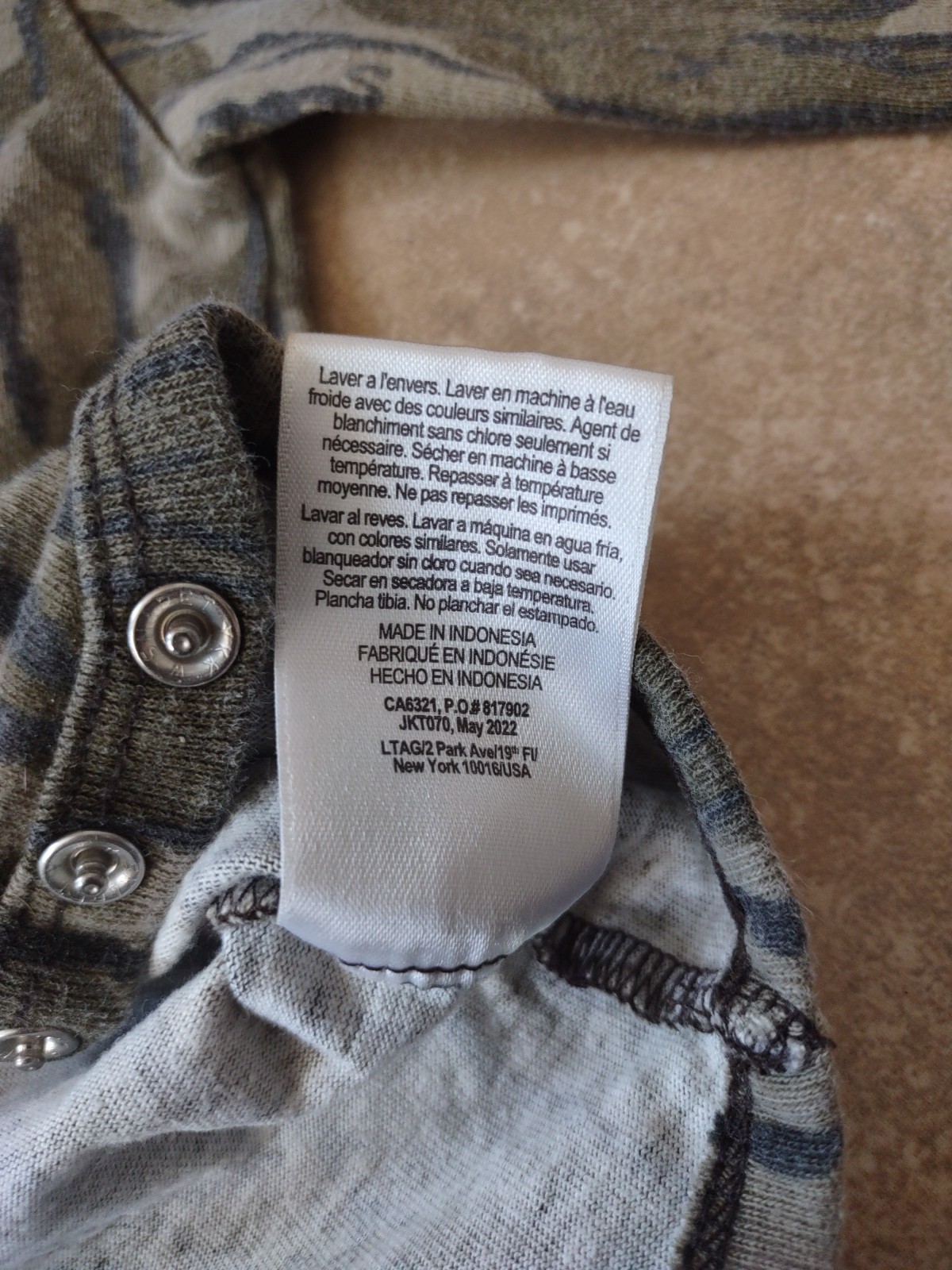 CARHARTT Baby Long Sleeve Camouflage Bodysuit Size 18M Cool Kid Infant Clothing thumbnail 9