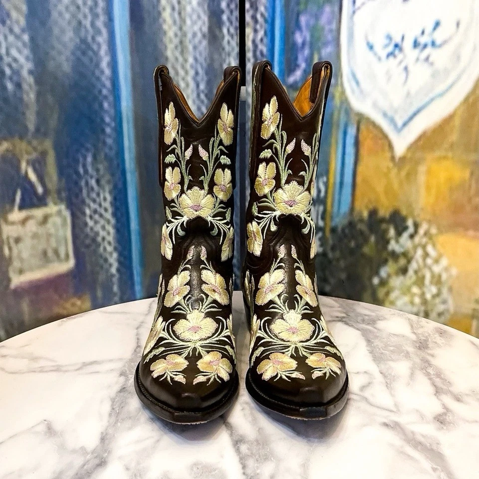 Botas de Vaquero Antiguas Gringo Fuchila Bordadas Cuero Chocolate Floral 8B Usadas en Excelente Condición Foto 2 de 4