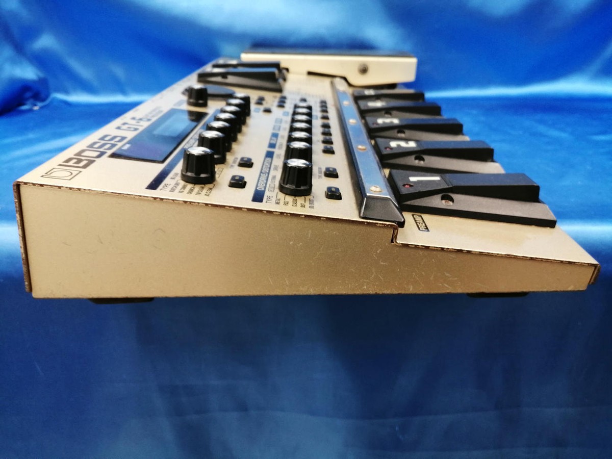 Boss GT-6 Multi-Effect Guitar Pedal with Power Adapter for