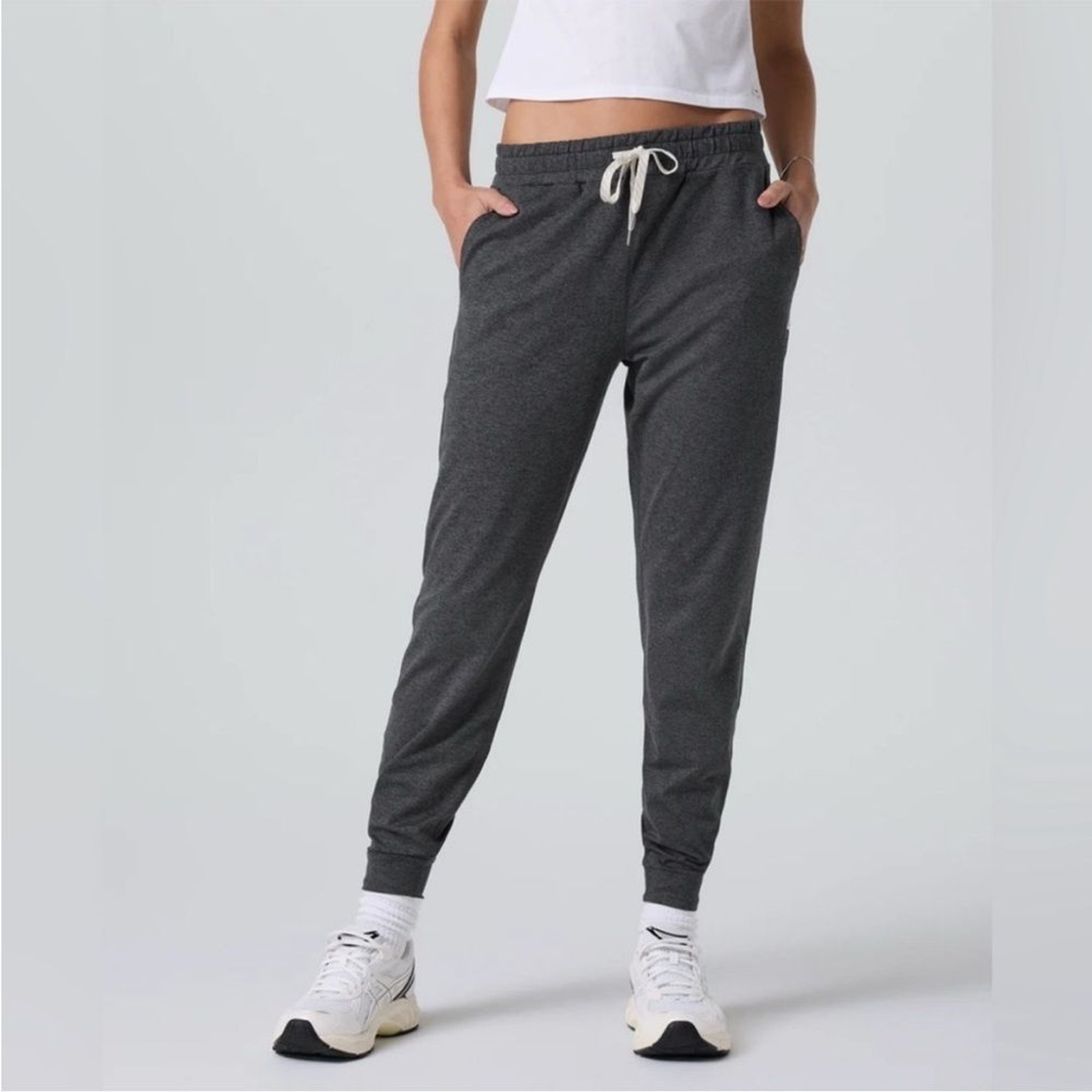 Vuori Performance Joggers - image 2