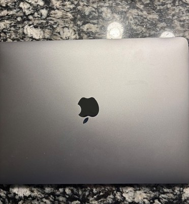 Apple MacBook Pro 2022 8GB/256GB SSD 13-inch Laptop
