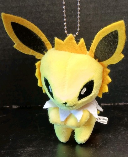 Lot De 9 Peluches Pokémon Pokedoll – Évolitions D’Évoli (Eevee) – Authentiques 2017