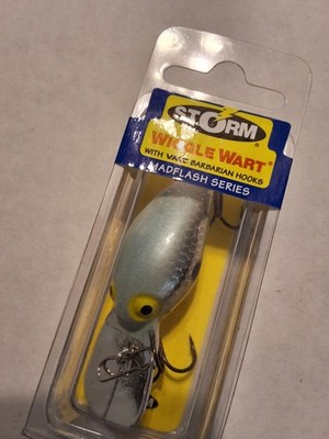 STORM WIGGLE WART MADFLASH SERIES NOS V5664 SEXY SHAD TUFF FISHING
