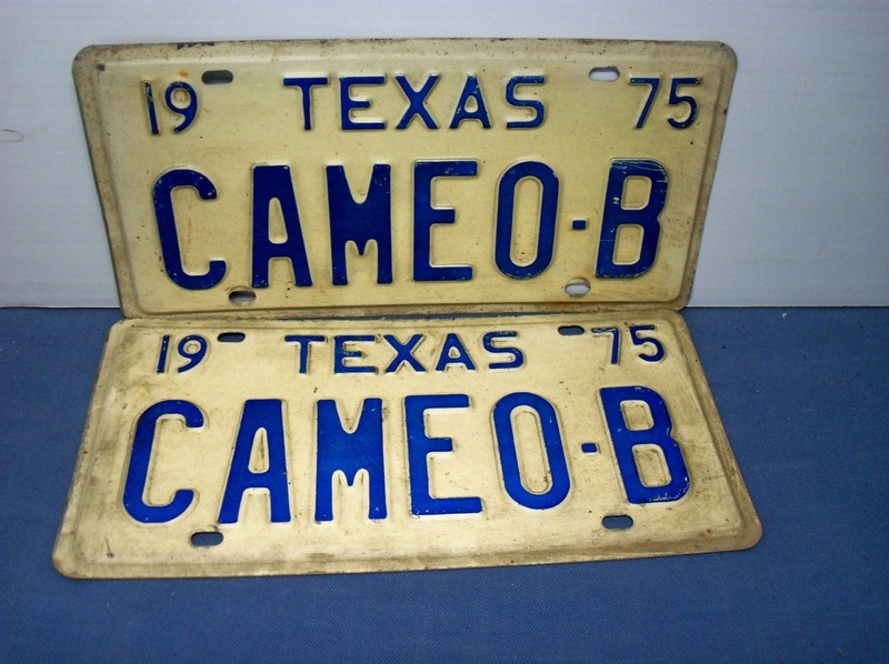 Texas License Plate Set Embossed 1975~"CAMEO -B"
