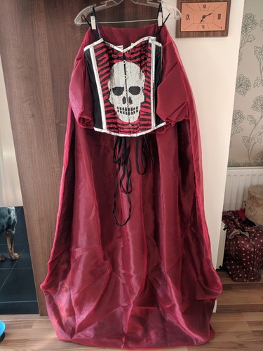Red And Black Skull Goth Emo 