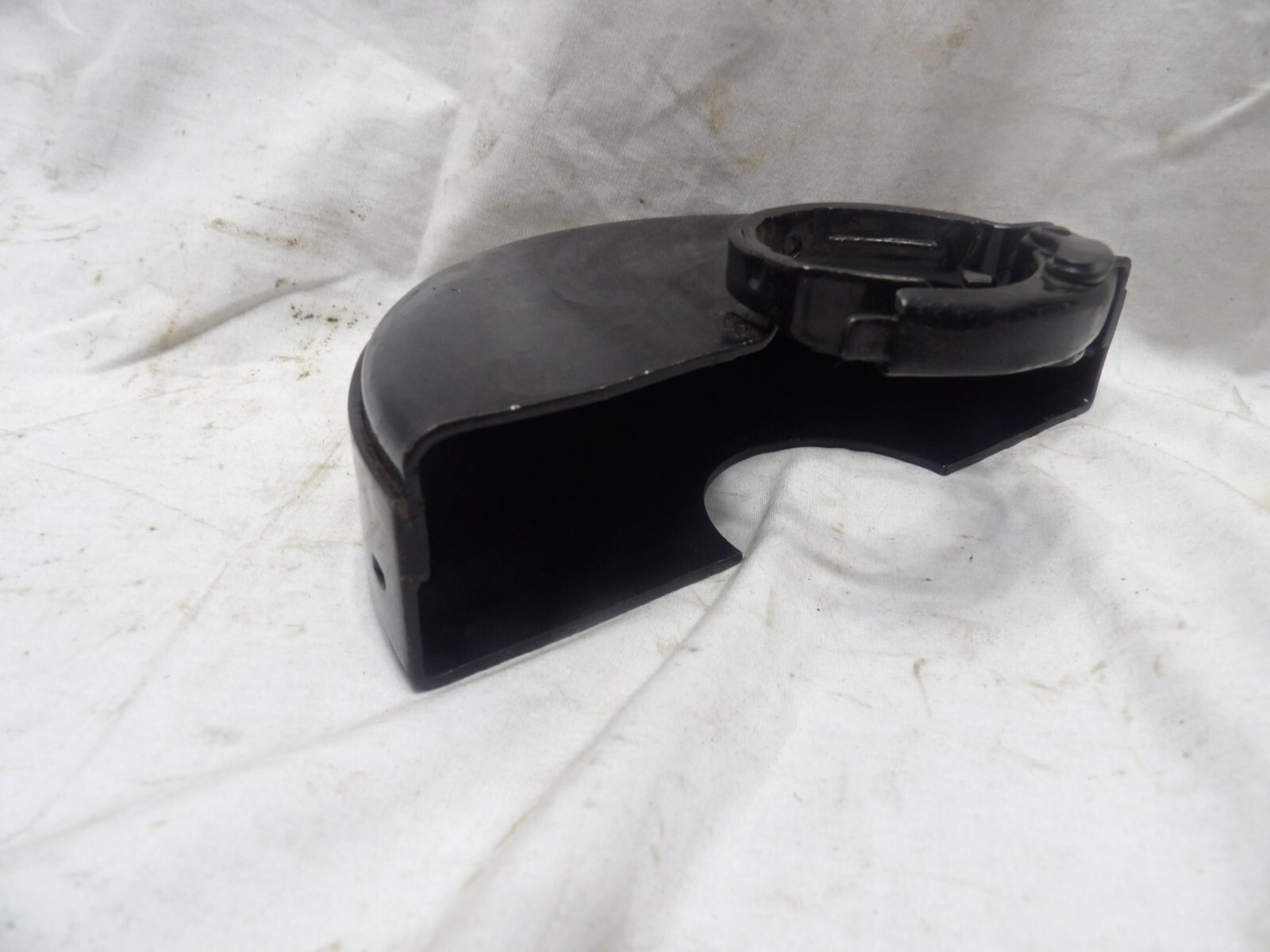 DeWalt 6" Enclosed Grinder Guard