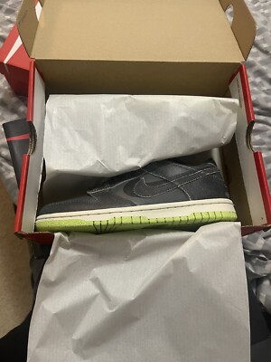 Size 4.5- Nike Dunk Low Iron Gray Scream Green 2022