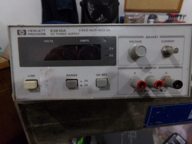 Hewlett Packard Model: E3610A.  0-8V DC Power Supply.  Missing Current knob - Image 4 of 4